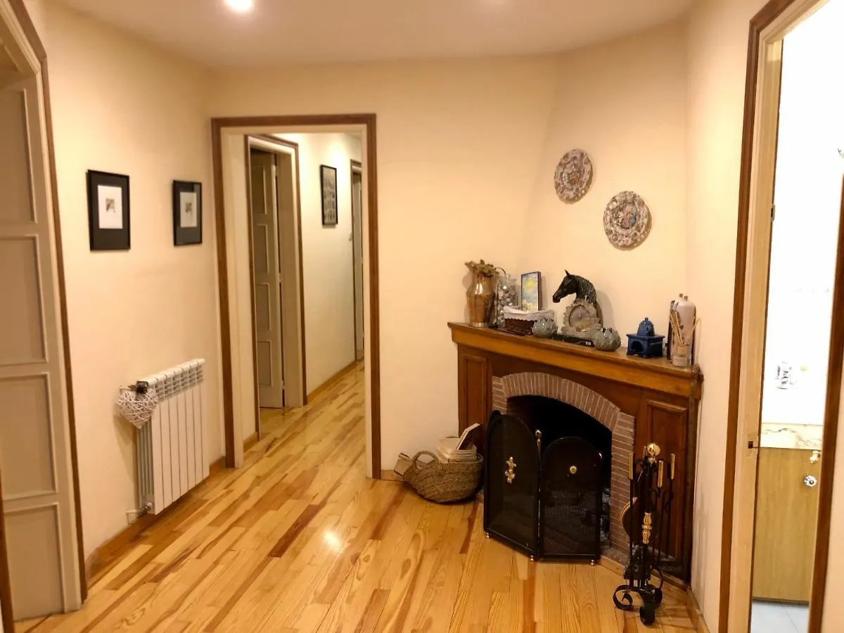 Maison Biscuit. Apartament A La Placa De La Vila Camprodon