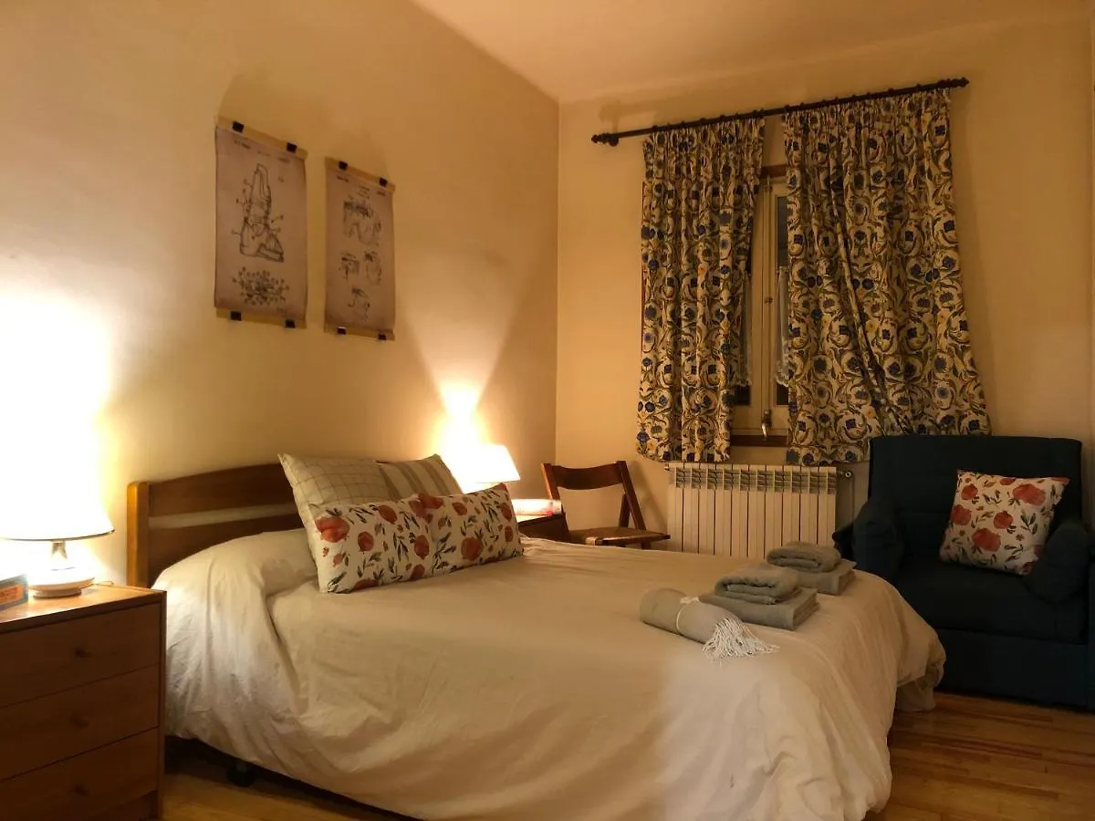 Apartamento Maison Biscuit. Apartament A La Placa De La Vila Camprodon